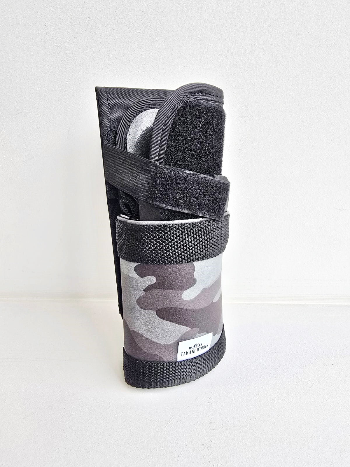 Takaki- Scraper Holster