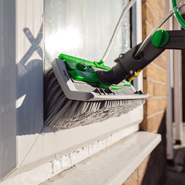 Unger - Brosse Courbée nLITE